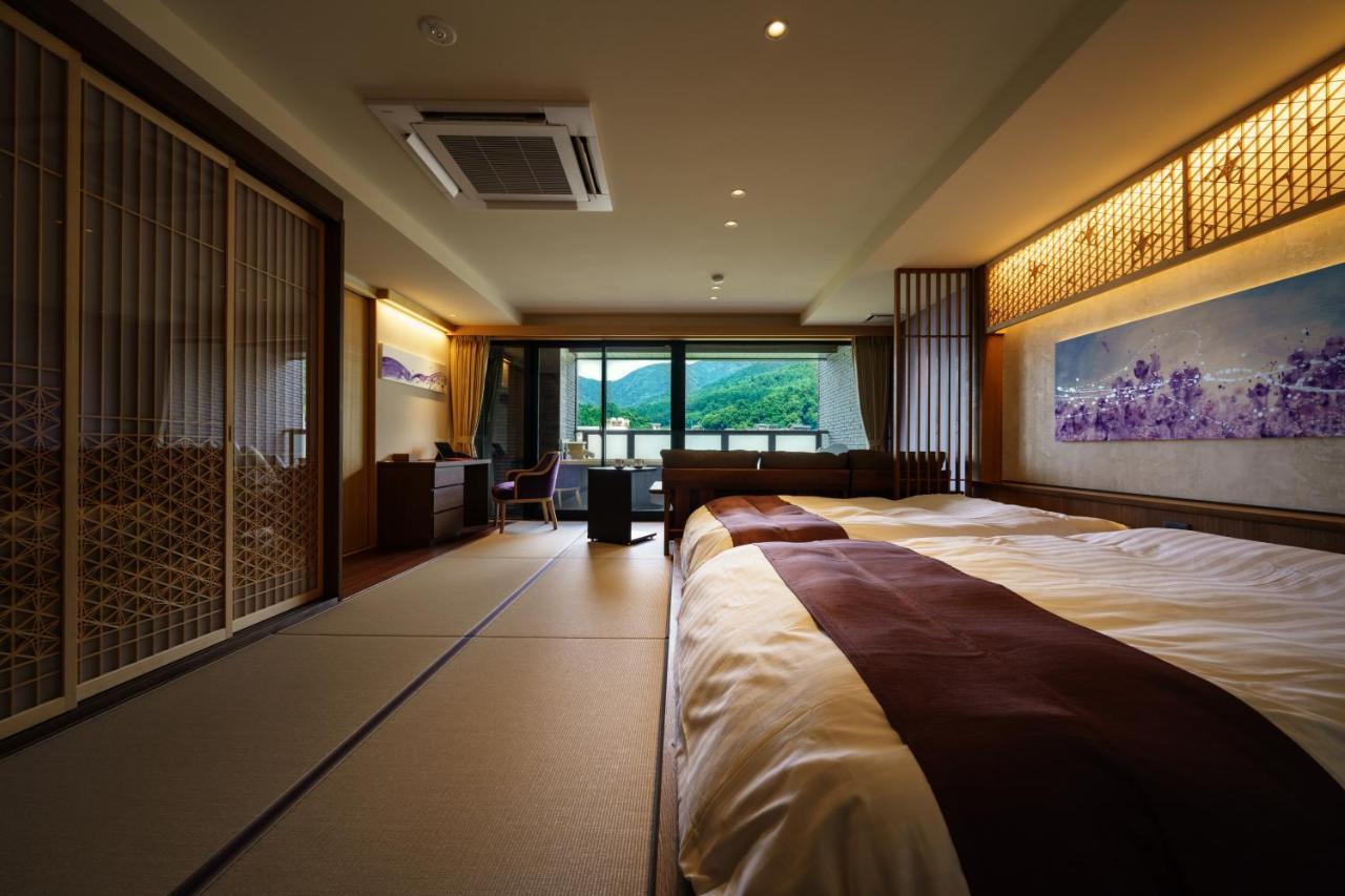Aburaya Tousen Hotel Yamanouchi  Exterior photo